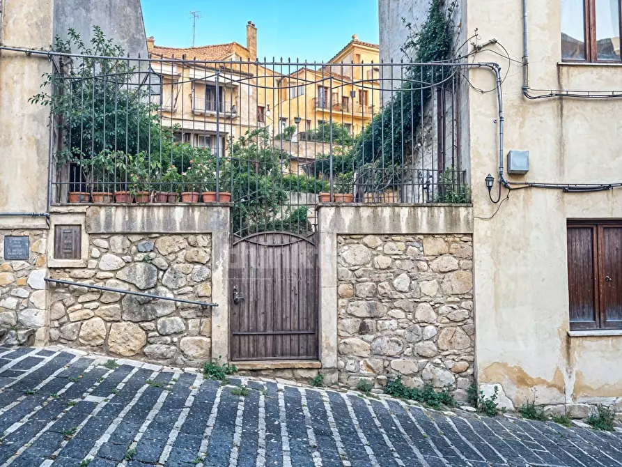 Immagine 37 di Villa in vendita  in Via Pergusa snc a Enna