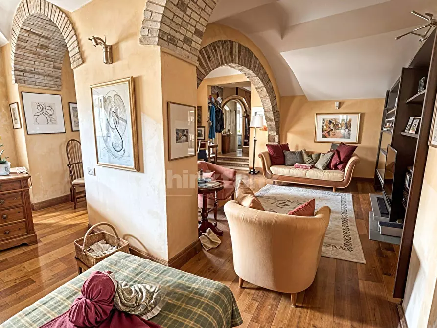 Immagine 11 di Villa in vendita  in Via Pergusa snc a Enna