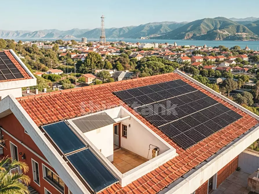 Immagine 39 di Villa in vendita  in Torre Faro snc a Messina