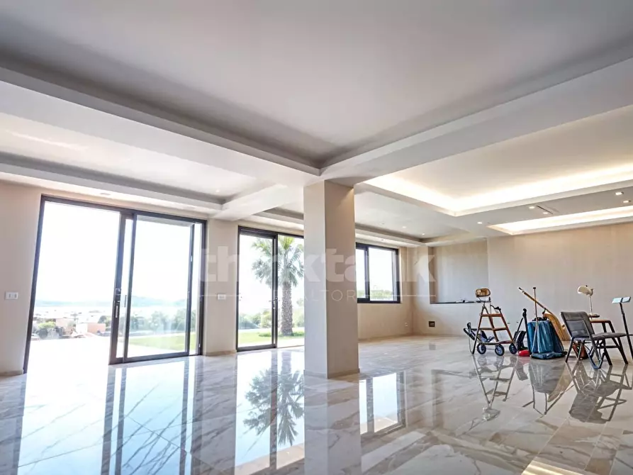 Immagine 19 di Villa in vendita  in Torre Faro snc a Messina