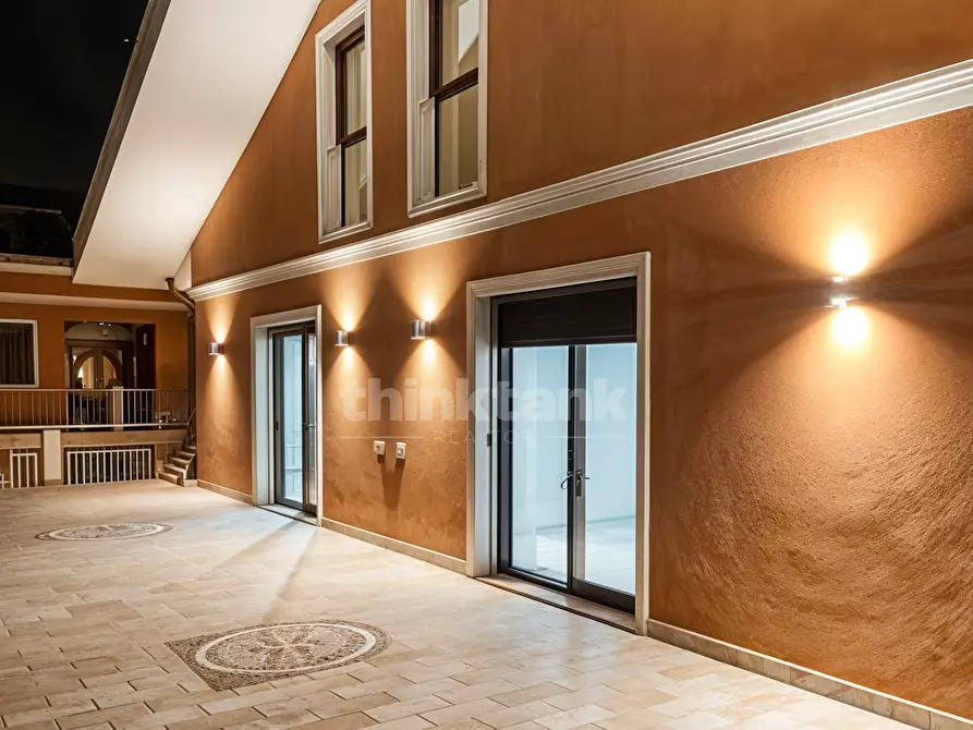 Immagine 32 di Villa in vendita  in Torre Faro snc a Messina