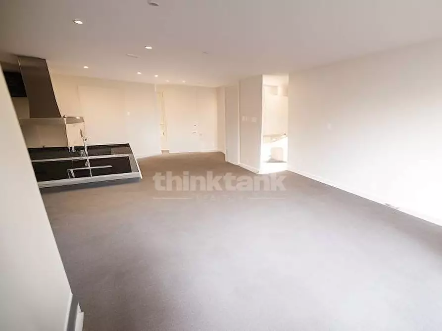 Immagine 24 di Villa in vendita  in via padre pio snc a Gravina Di Catania