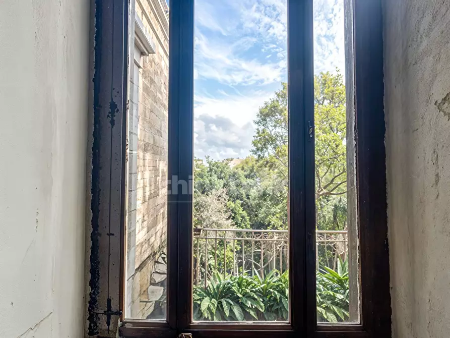 Immagine 17 di Villa in vendita  in Via Etnea 180 a Gravina Di Catania