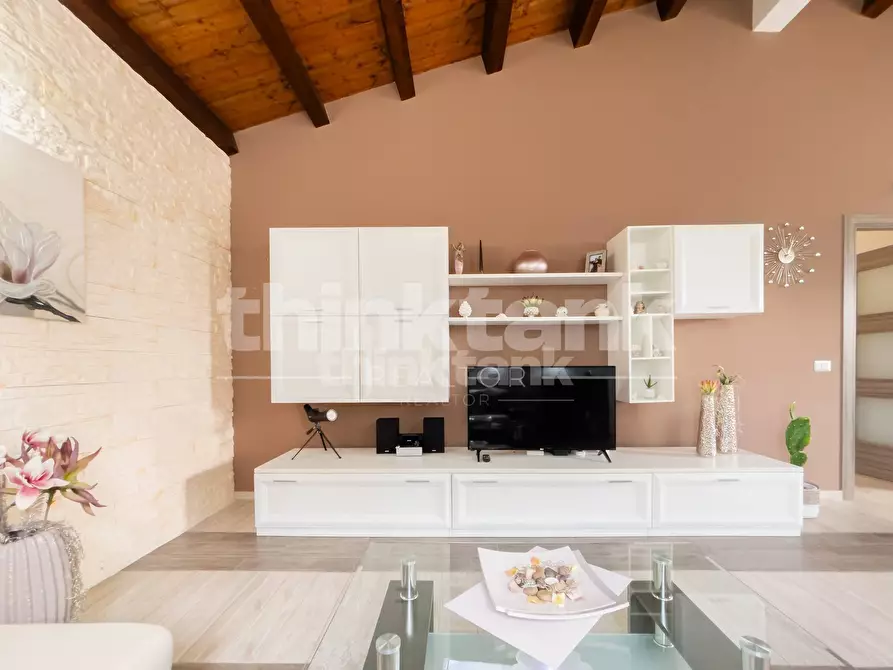 Immagine 34 di Villa in affitto  in Contrada Castelluccio snc a Noto