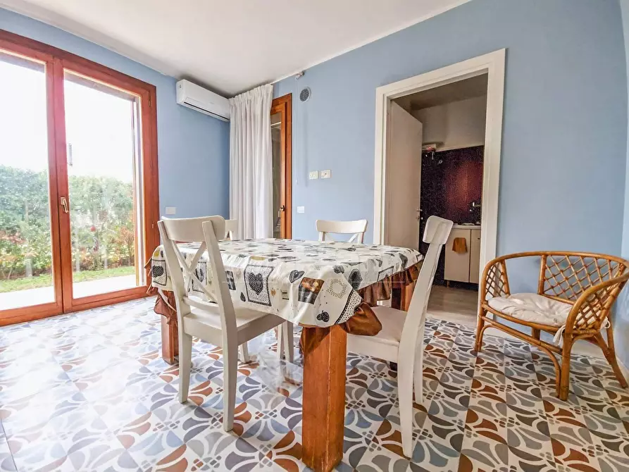 Immagine 17 di Villa in vendita  in Via del pellicano snc a Siracusa