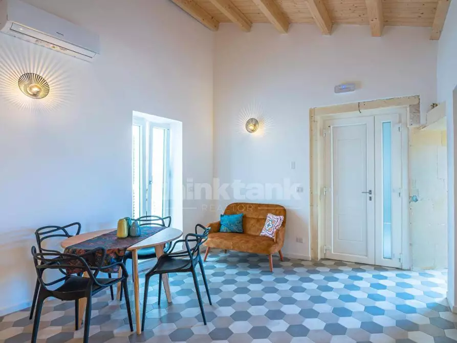 Immagine 11 di Appartamento in vendita  in Via Vittorio Veneto snc a Siracusa