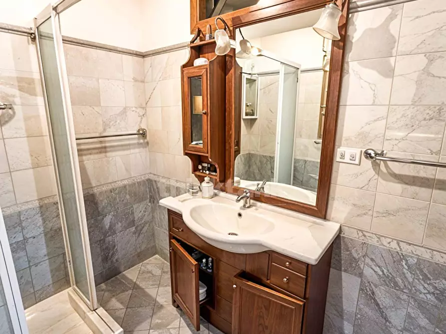 Immagine 10 di Appartamento in vendita  in via Carlo Papa snc a Modica