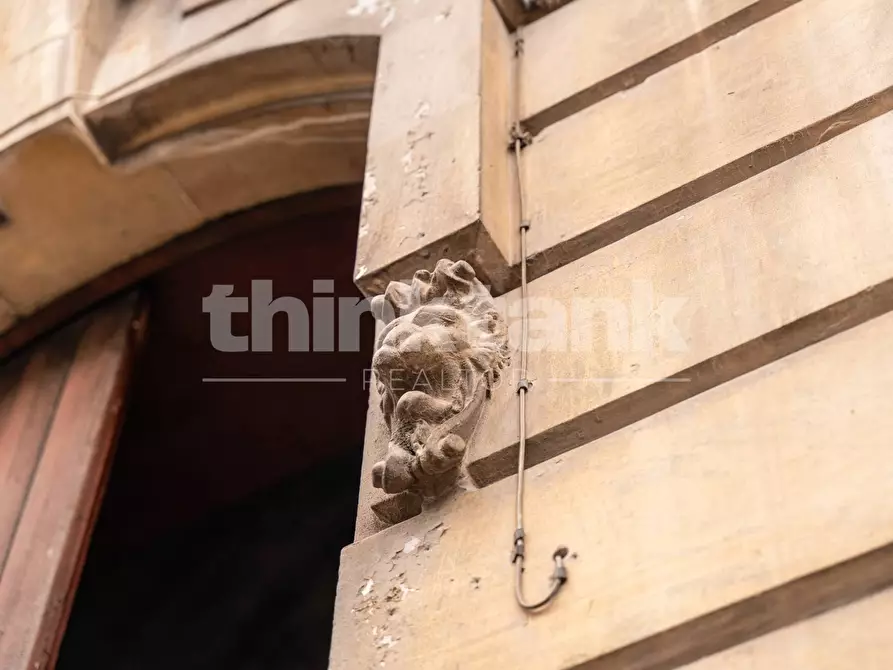 Immagine 34 di Palazzo in vendita  in via vittorio veneto snc a Modica