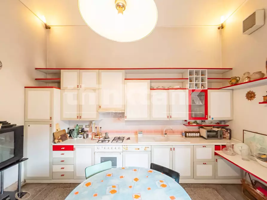 Immagine 26 di Palazzo in vendita  in via vittorio veneto snc a Modica