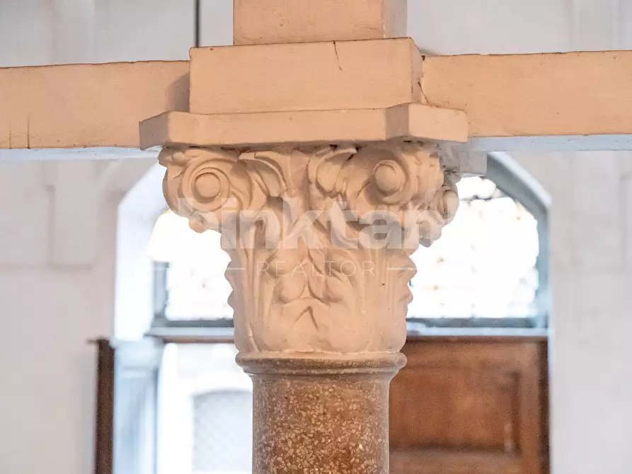 Immagine 7 di Palazzo in vendita  in via vittorio veneto snc a Modica