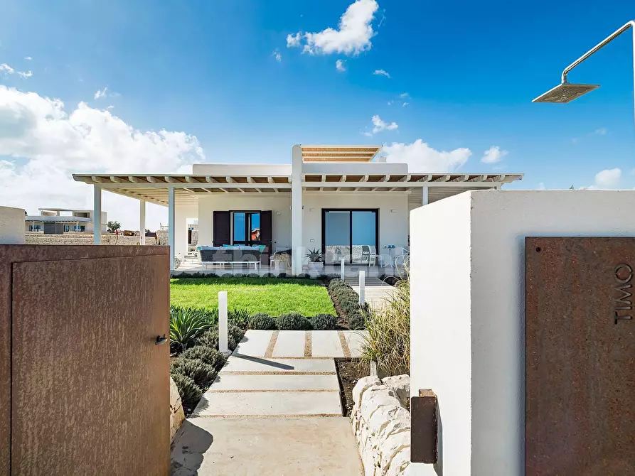 Immagine 5 di Villa in vendita  in contrada reitani snc a Noto
