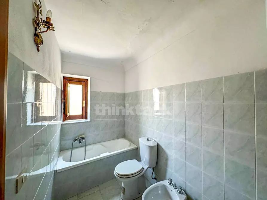 Immagine 13 di Appartamento in vendita  in via aurispa a Noto