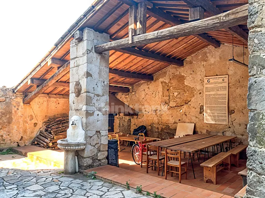 Immagine 15 di Rustico / casale in vendita  in Chiusdino snc a Siena