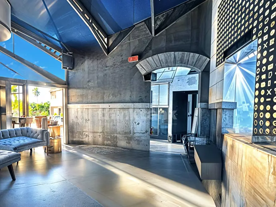 Immagine 7 di Attività commerciale in affitto  in Via Grotte Bianche snc a Catania