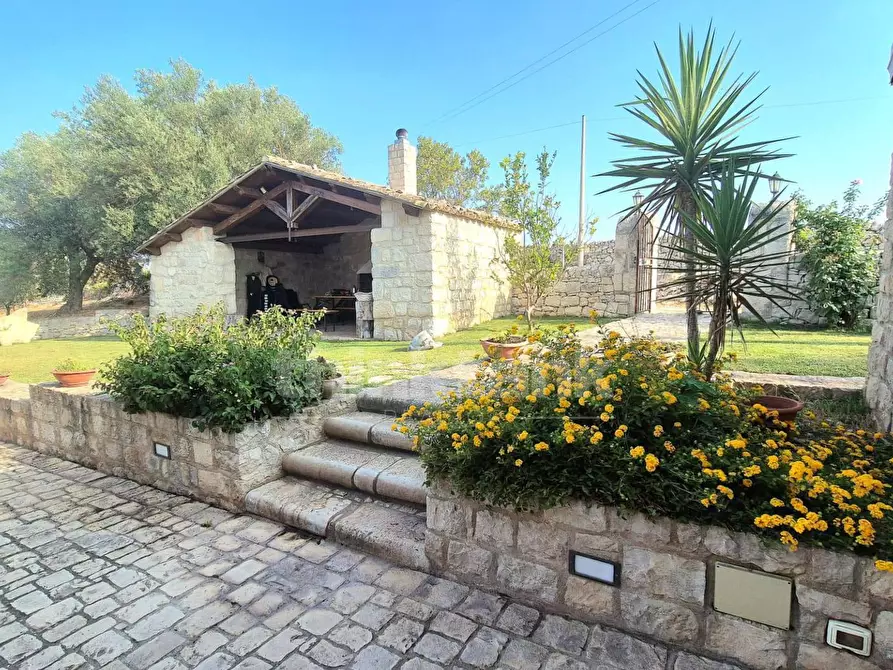 Immagine 4 di Villa in vendita  in strada provinciale 28 a Modica