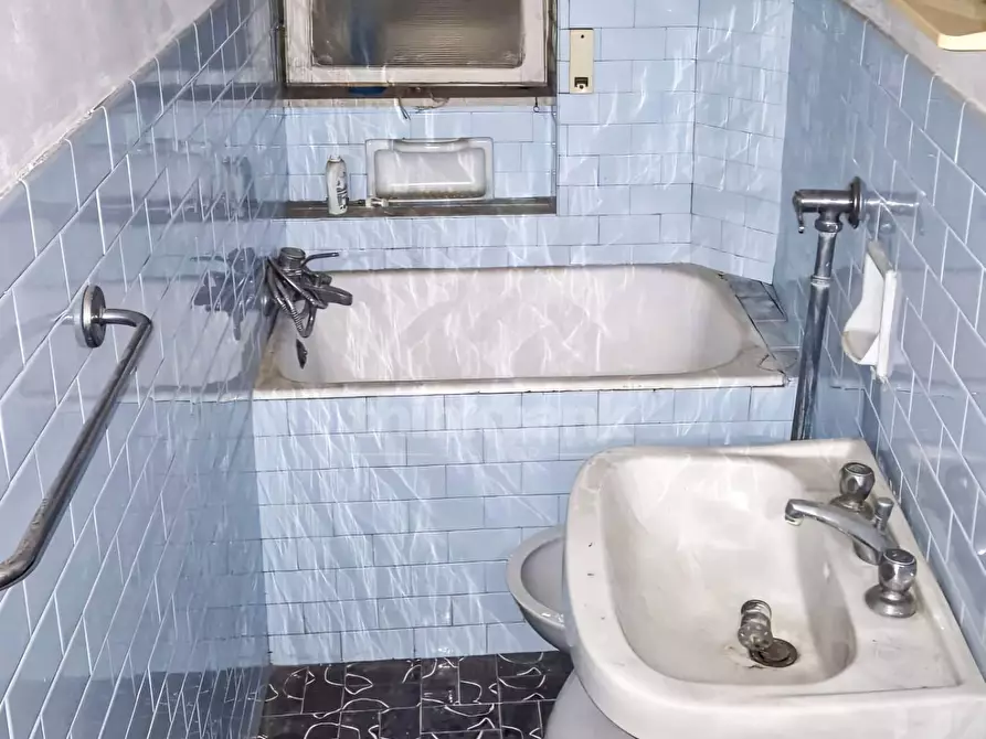 Immagine 10 di Casa indipendente in vendita  in via bellaera a Modica