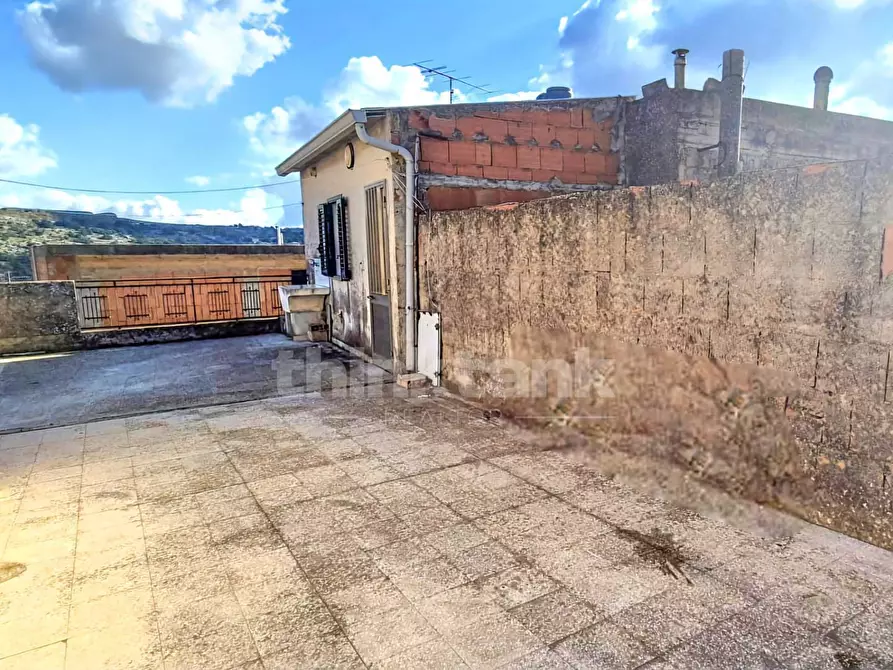 Immagine 16 di Casa indipendente in vendita  in via bellaera a Modica