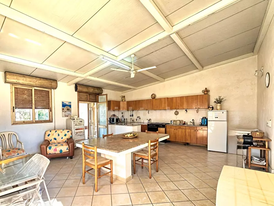 Immagine 12 di Villa in vendita  in Via dello Zaffiro snc a Ispica