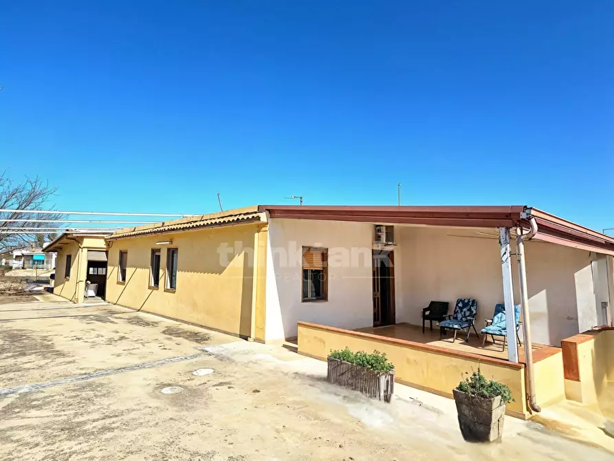 Immagine 5 di Villa in vendita  in Via dello Zaffiro snc a Ispica