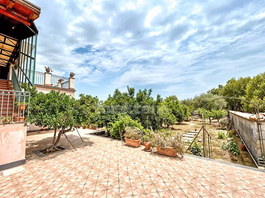 Immagine 19 di Villa in vendita  in via vecchiuzzi snc a Aci Bonaccorsi