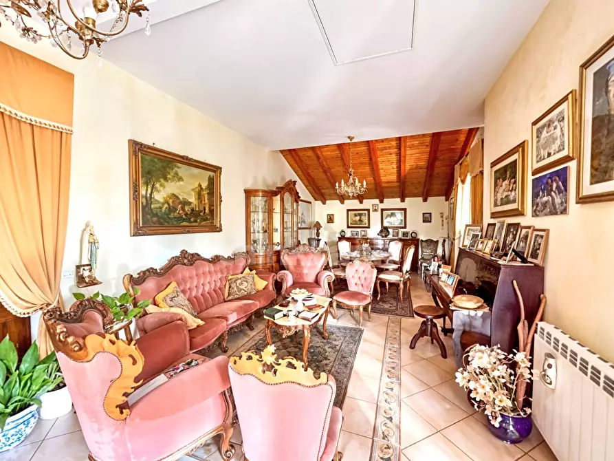 Immagine 9 di Villa in vendita  in via vecchiuzzi snc a Aci Bonaccorsi