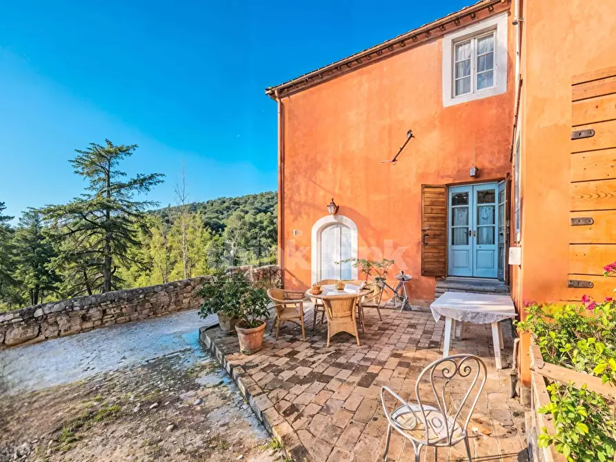 Immagine 3 di Villa in vendita  in Via Del Giardino snc a Massarosa