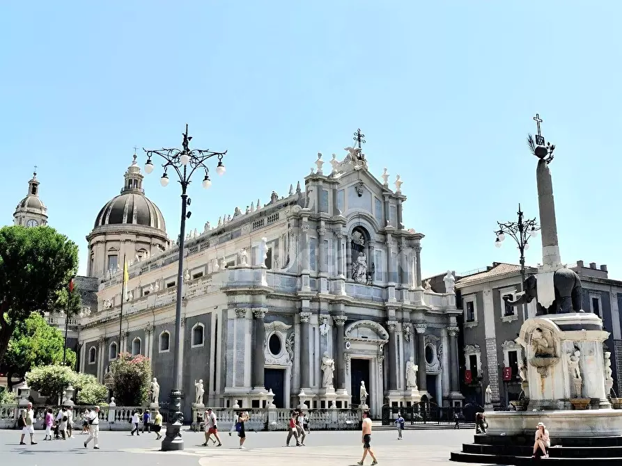 Immagine 15 di Appartamento in vendita  in Centro snc a Catania