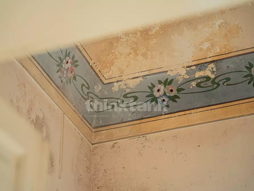 Immagine 12 di Villa in vendita  in Via roma a Avola