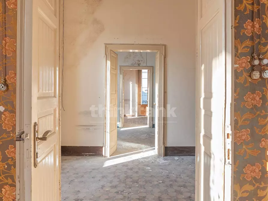 Immagine 14 di Villa in vendita  in Via roma a Avola