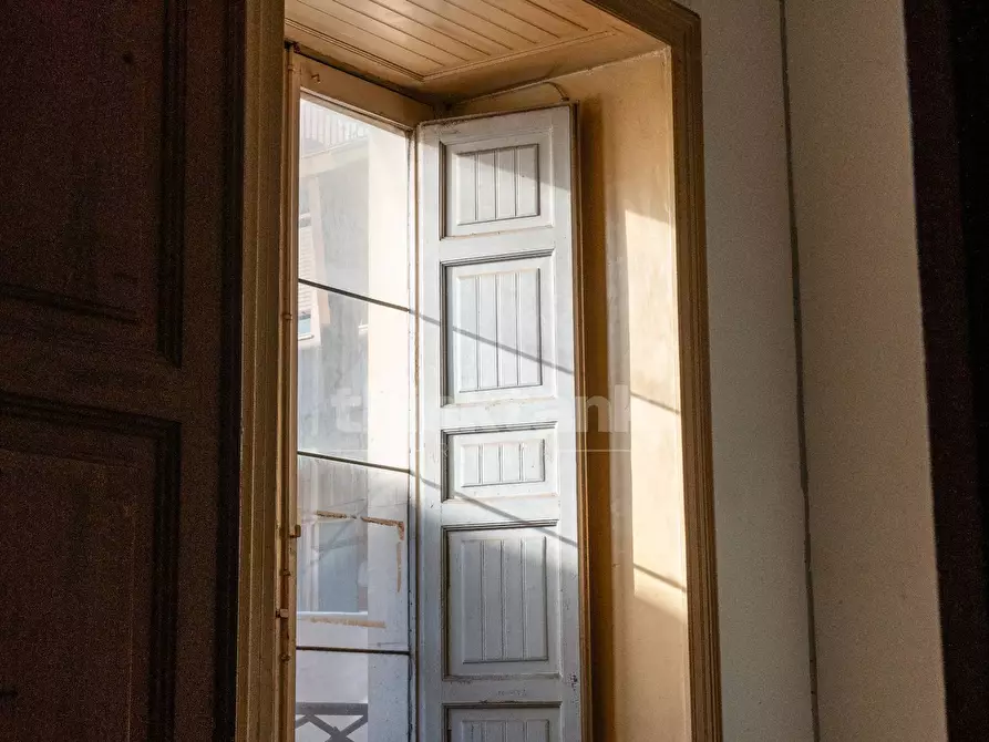 Immagine 28 di Villa in vendita  in Via roma a Avola