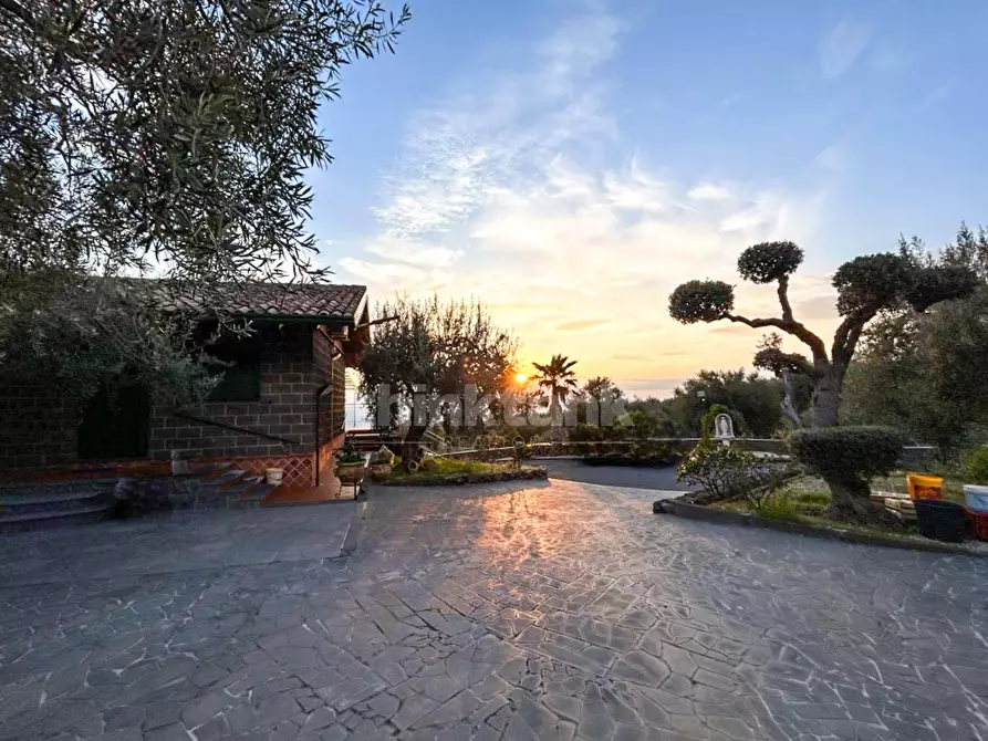 Immagine 41 di Villa in vendita  in crovacchi snc a Santa Maria Di Licodia