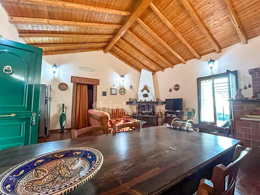Immagine 4 di Villa in vendita  in crovacchi snc a Santa Maria Di Licodia