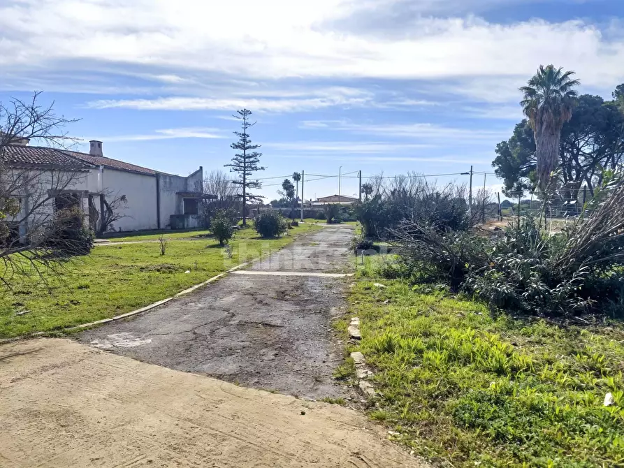 Immagine 18 di Villa in vendita  in Viale Epipoli a Siracusa