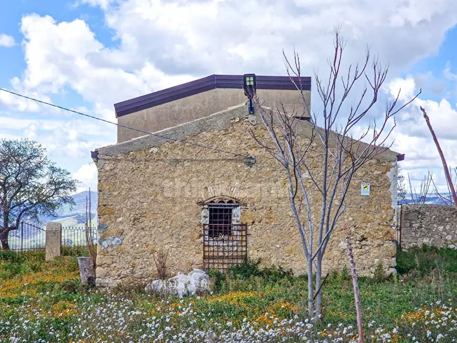 Immagine 4 di Rustico / casale in vendita  in contrada pacinosi snc a Aidone