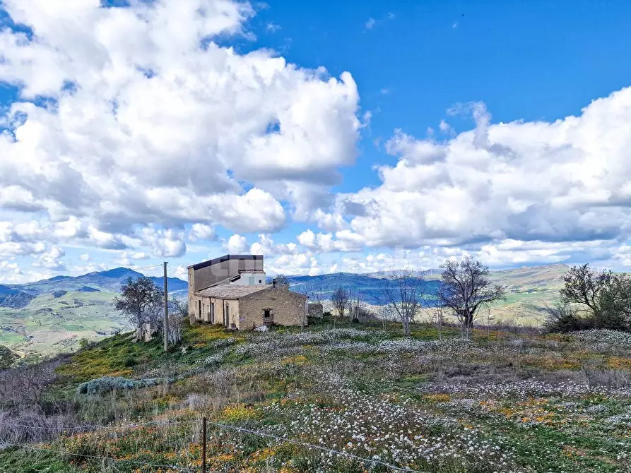 casa indipendente in vendita ad Aidone