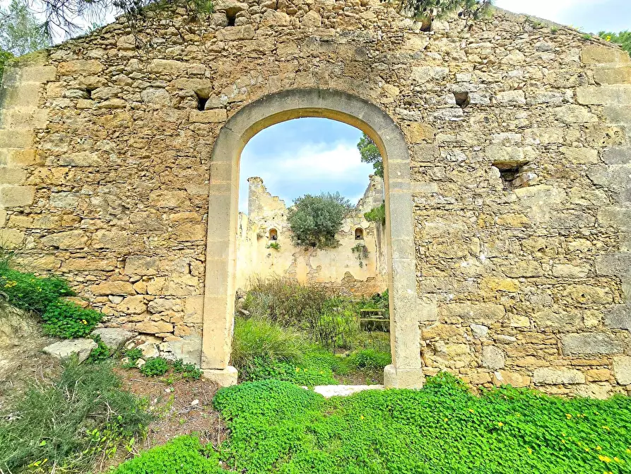Immagine 5 di Rustico / casale in vendita  in Strada per Vittoria a Vittoria