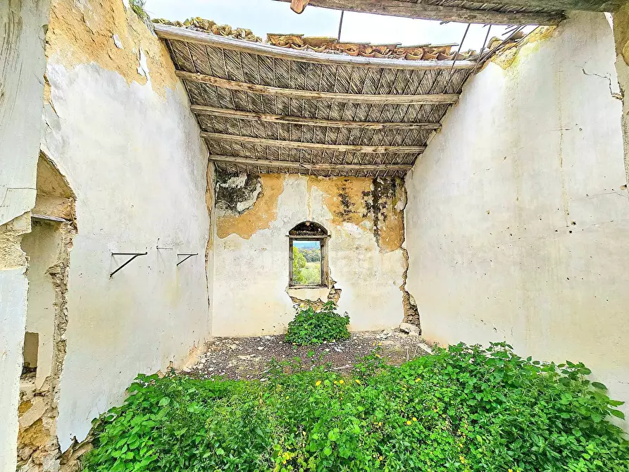 Immagine 10 di Rustico / casale in vendita  in Strada per Vittoria a Vittoria