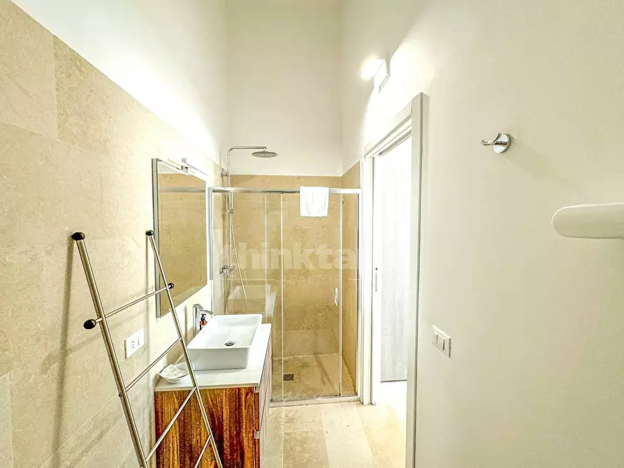 Immagine 12 di Loft/Open space in vendita  in via Aurispa snc a Noto