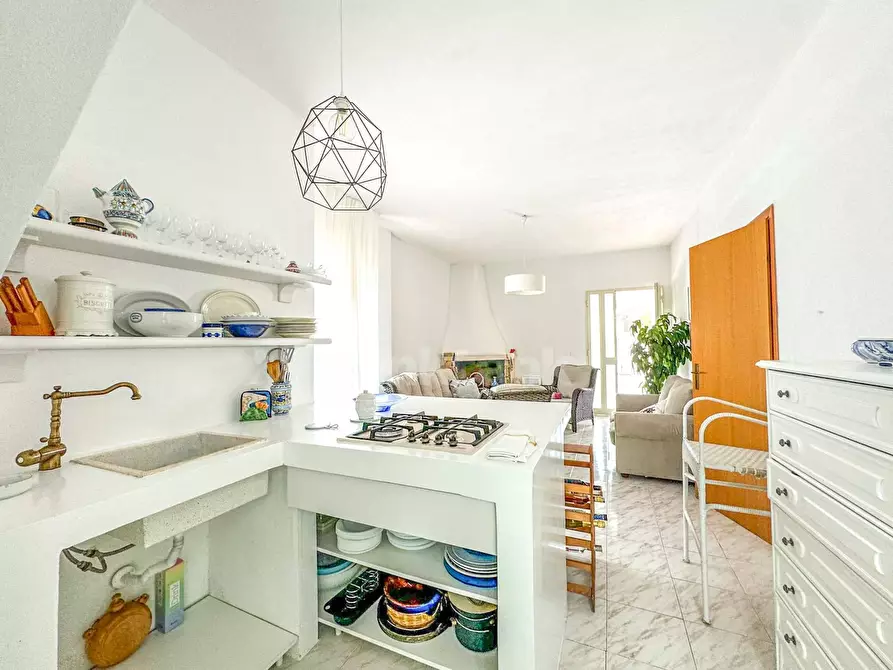 Immagine 6 di Villa in vendita  in via isole Elice a Siracusa