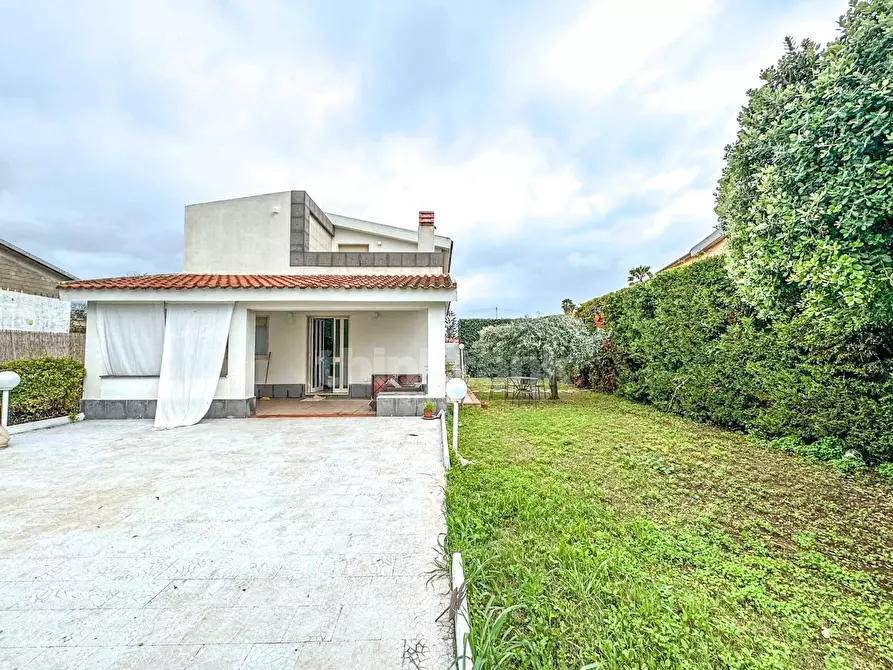 Immagine 22 di Villa in vendita  in via isole Elice a Siracusa