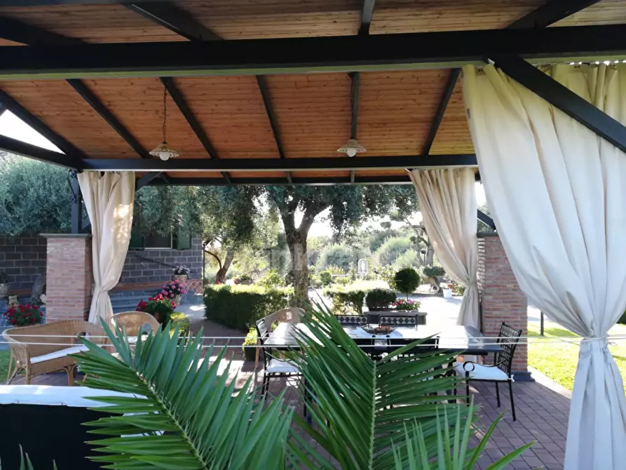 Immagine 43 di Villa in vendita  in crovacchi snc a Santa Maria Di Licodia