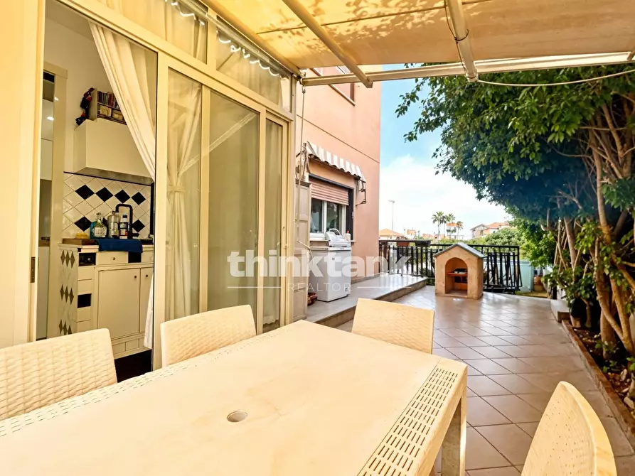 Immagine 11 di Appartamento in vendita  in via vampolieri a Aci Catena