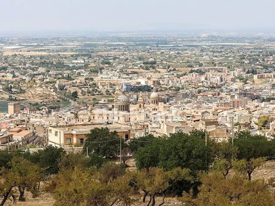 Immagine 5 di Villa in vendita  in Via Bolivia snc a Comiso