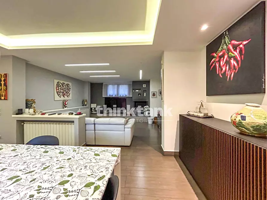 Immagine 19 di Villa in vendita  in via santa maria annunziata a Gravina Di Catania