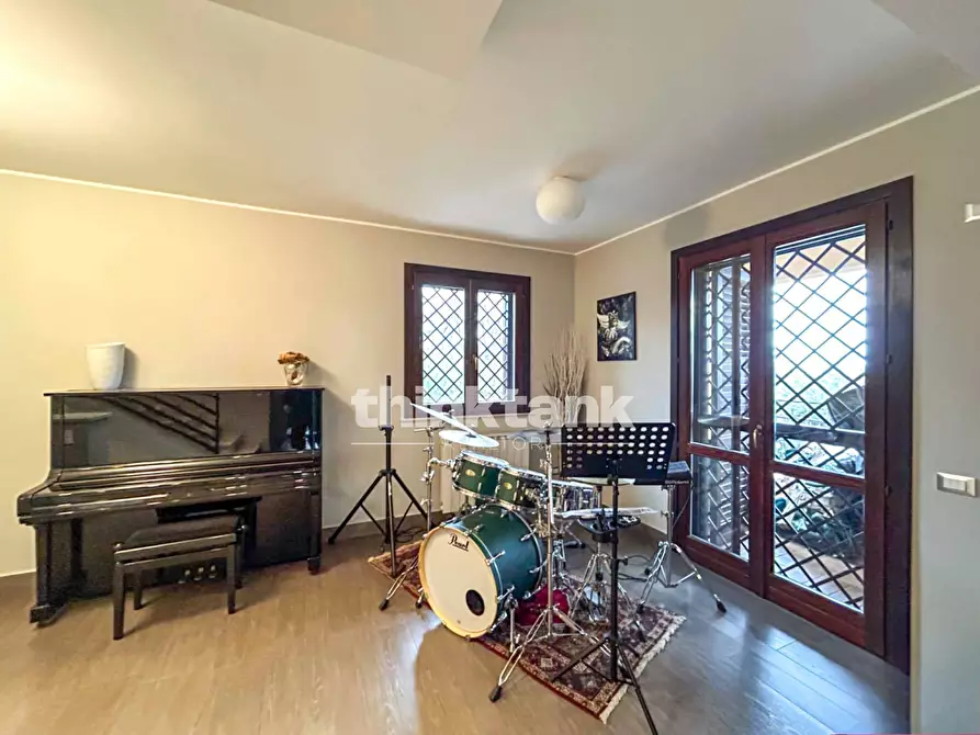 Immagine 31 di Villa in vendita  in via santa maria annunziata a Gravina Di Catania