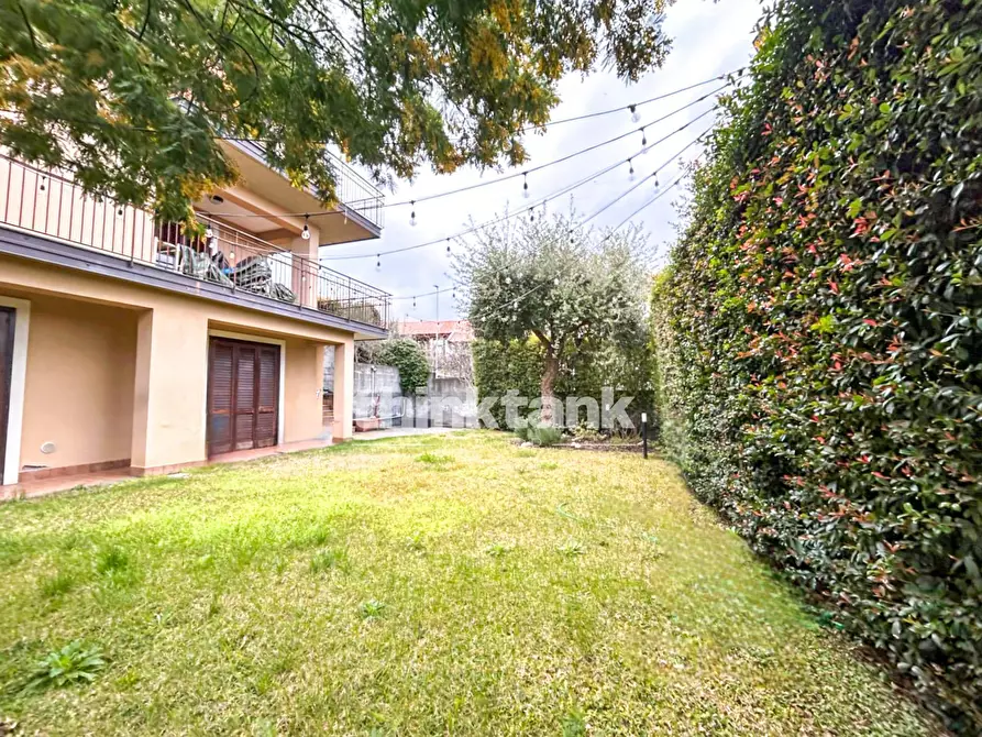 Immagine 7 di Villa in vendita  in via santa maria annunziata a Gravina Di Catania