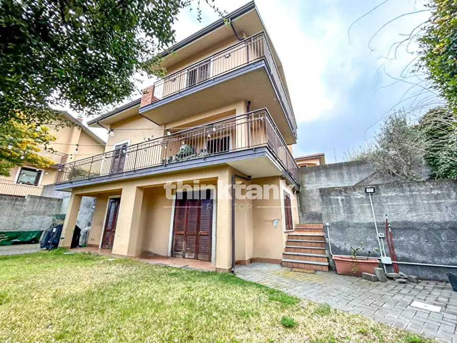 Immagine 38 di Villa in vendita  in via santa maria annunziata a Gravina Di Catania