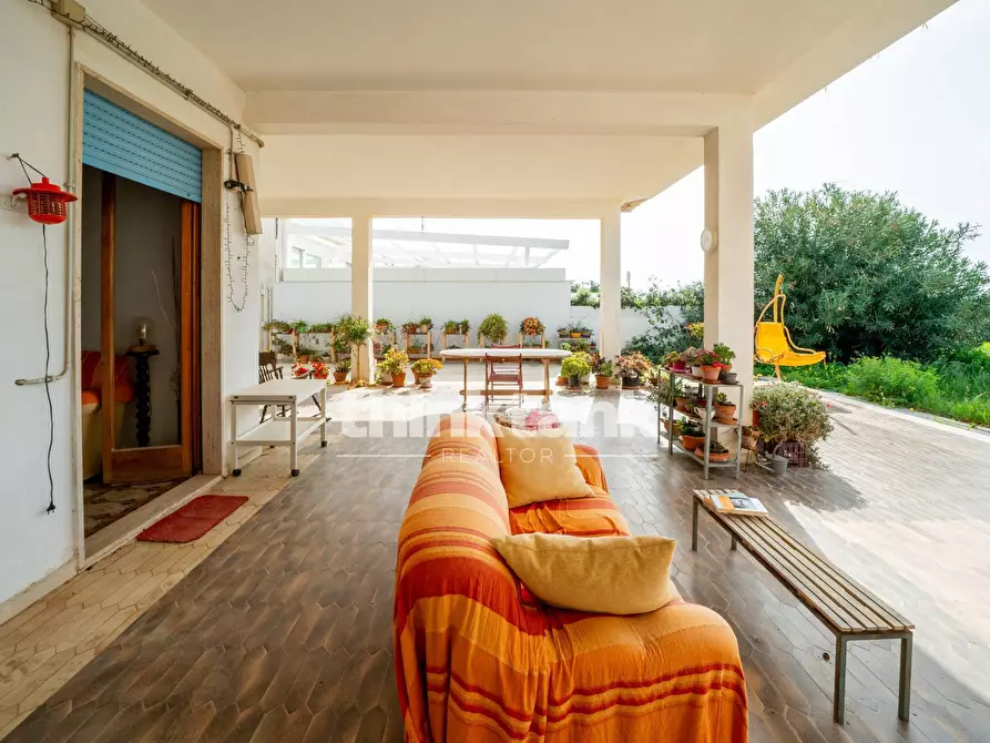 Immagine 43 di Villa in vendita  in via comiso snc a Scicli