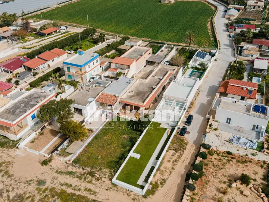 Immagine 12 di Villa in vendita  in via comiso snc a Scicli