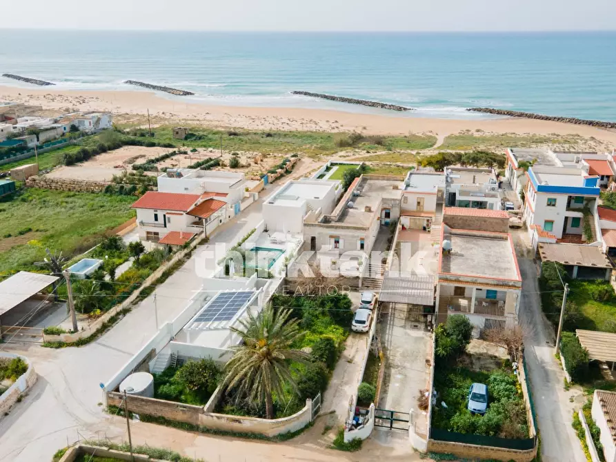 Immagine 17 di Villa in vendita  in via comiso snc a Scicli